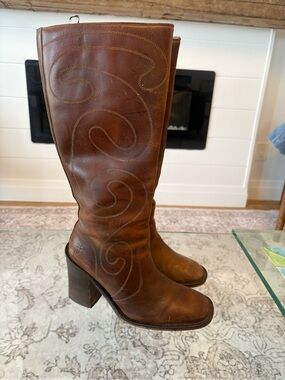 FRYE AND CO. Brown Leather Heeled Tall Boots